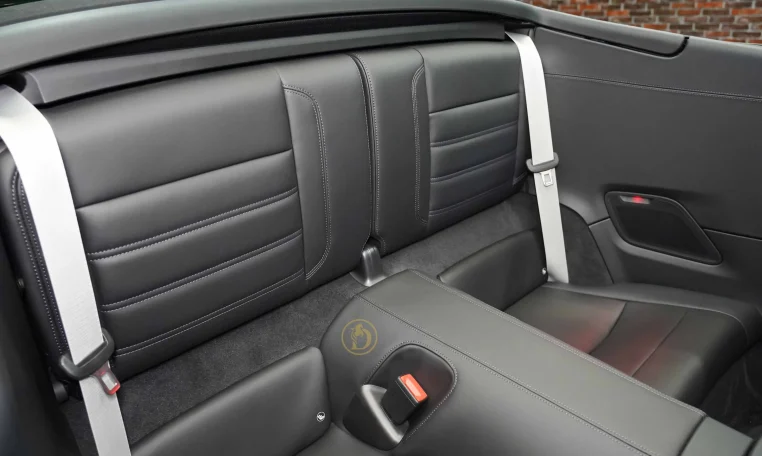 Porsche 911 Turbo S Cabriolet for sale in Duabi