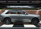 Rolls-Royce Cullinan in Jubilee Silver for Sale