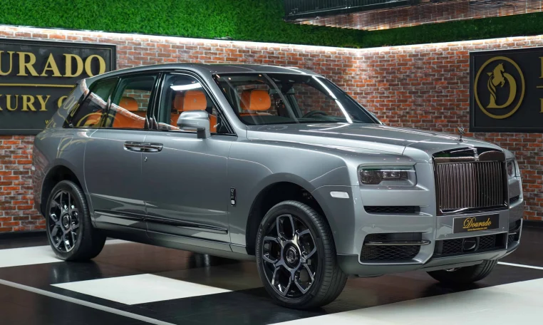 Rolls-Royce Cullinan in Jubilee Silver Luxury Car for Sale in UAE