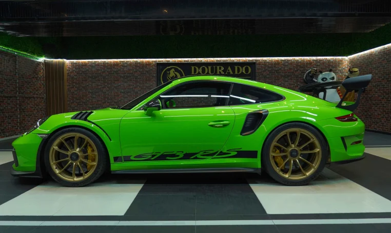 Porsche 911 GT3 RS in Green Super Car for Sale in Dubai UAE