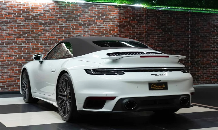 Porsche 911 Turbo S Cabriolet