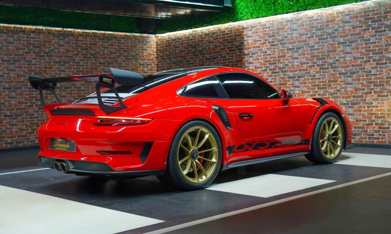 Porsche 911 GT3 RS Super Car Dealership in Dubai