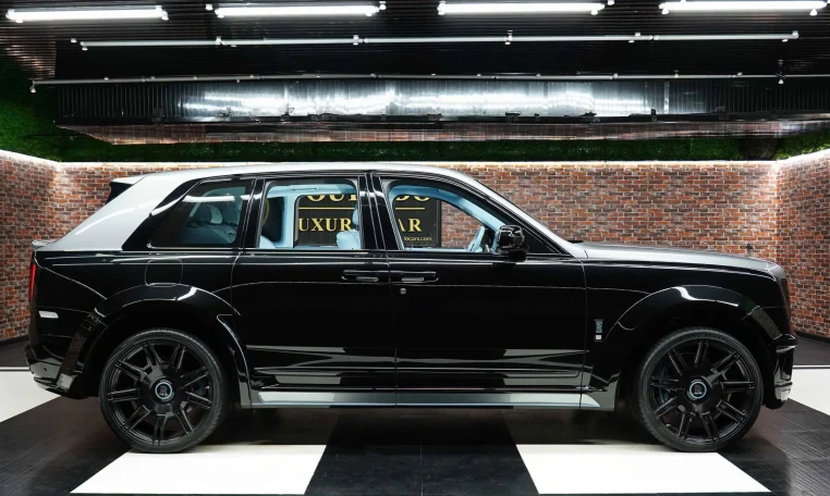 Rolls-Royce Cullinan Black Badge for Sale
