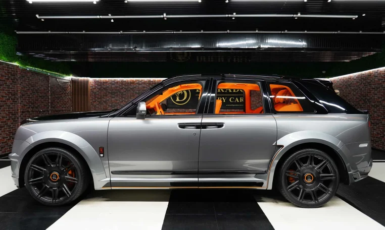 Rolls-Royce Cullinan Black Badge for Sale in Dubai