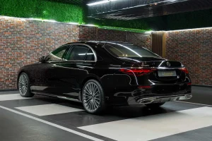 Mercedes S 580 4MATIC Interior Brown Car Dealership in UAE