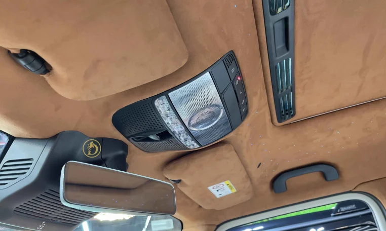 Mercedes g63 brabus 700 gold