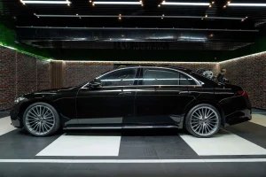 Mercedes S 580 4MATIC Interior Brown Luxury Car for Sale in Dubai