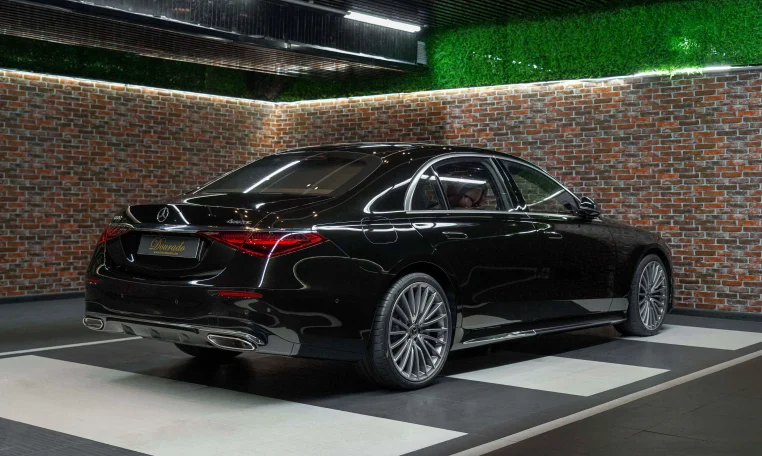 Mercedes S 580 4MATIC Interior Brown Exotic Car for Sale in Dubai