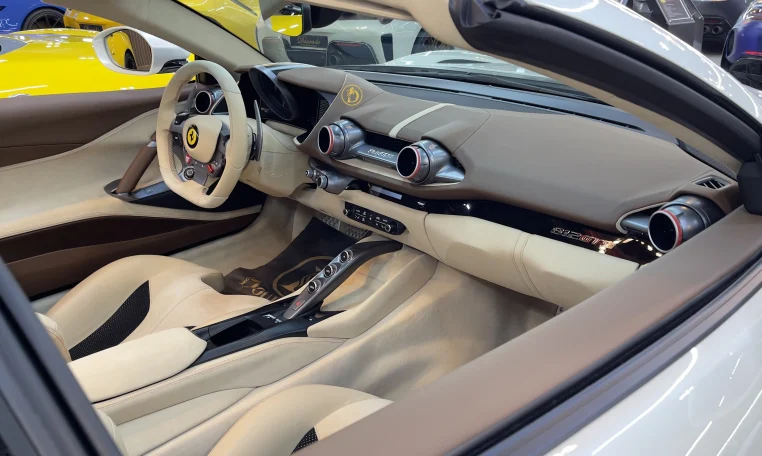 Ferrari 812 GTS 2022 for Sale in UAE
