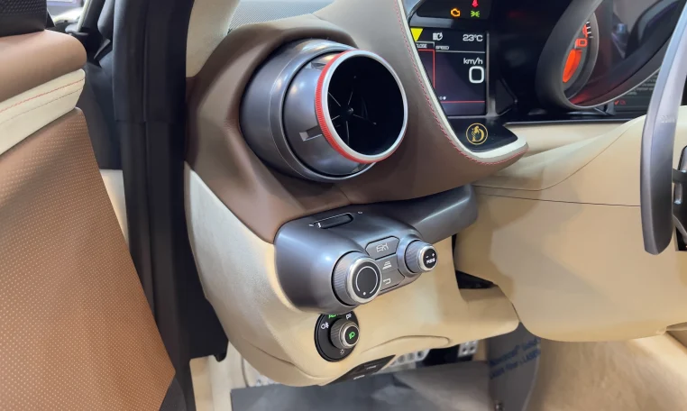 Ferrari 812 GTS 2022 Super Car for Sale in Dubai