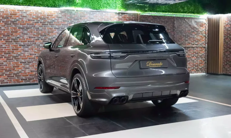 Porsche Cayenne GTS Super Car for Sale in Dubai