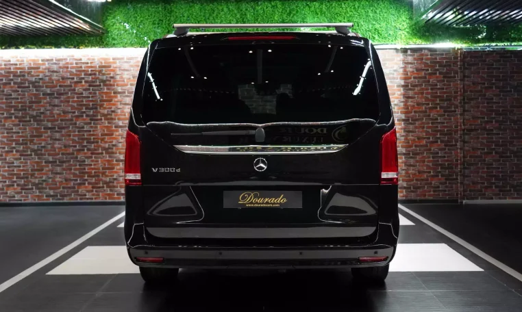 Mercedes-Benz V300 D Long for Sale in Dubai UAE