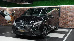 Mercedes-Benz V250 in Metalic Black for Sale in Dubai UAE