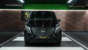 Mercedes-Benz V250 in Metalic Black for Sale in Dubai
