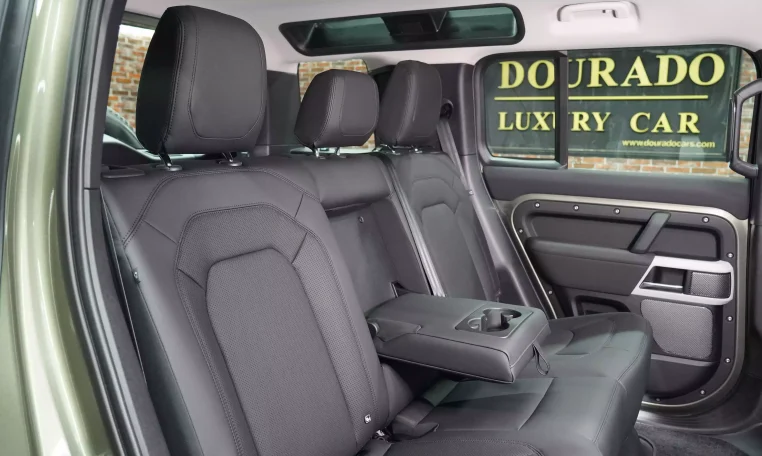 2023 Land Rover Defender P400 SE: Luxury in Elegant Green Exotic car for sale in UAE
