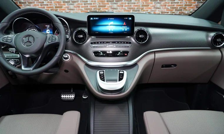 Buy Mercedes-Benz V250 in Metalic Black in Dubai