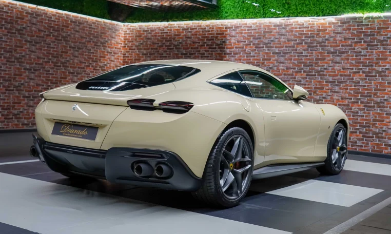 Ferrari Roma 2022 Car Dealership in UAE