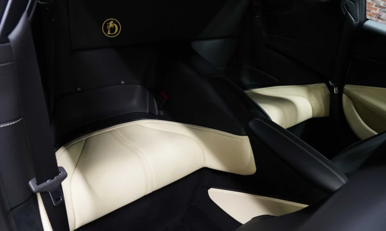 Buy Ferrari Roma 2022 Super Car in Dubai UAE