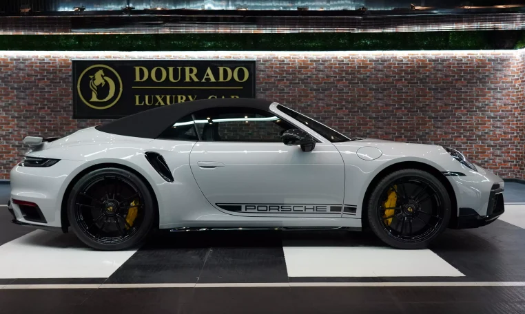 Buy Porsche 911 Turbo S in Dubai