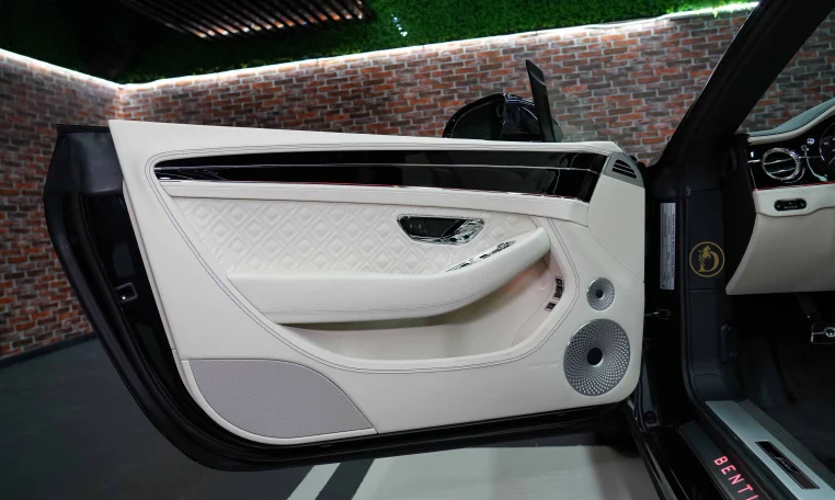 Bentley GTC Speed W12 in Black for sale