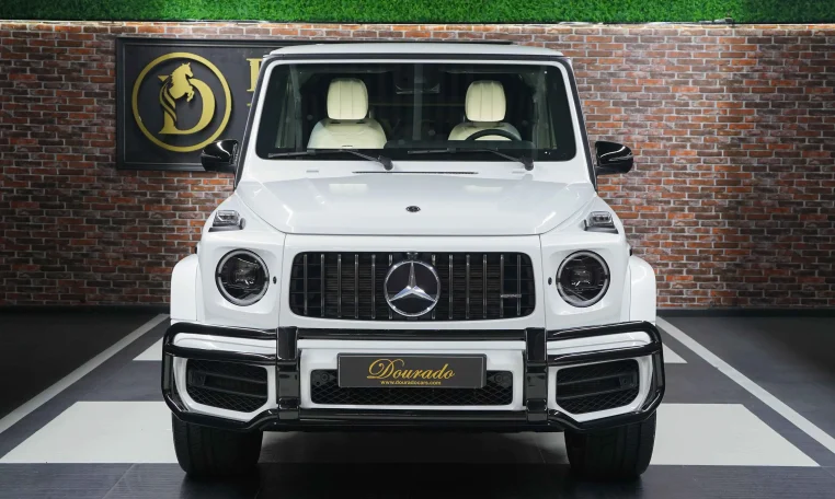 Mercedes G 63 AMG in White for Sale