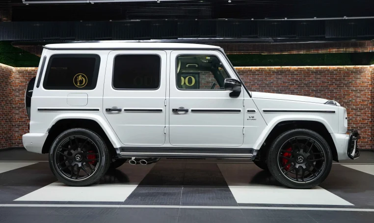 Mercedes G 63 AMG in White Luxury Car for Sale in Dubai