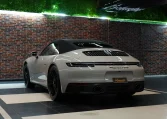 Porsche 911 Super Car Dealership in Dubai