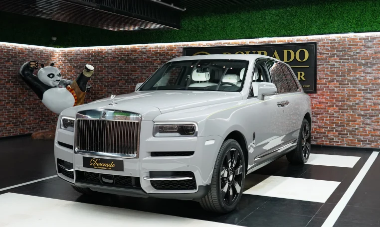 Rolls Royce Cullinan Silver for Sale in Dubai UAE