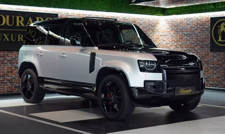Land Rover Defender 110 P400 X Edition 2023 Luxury car