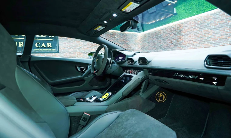 Buy Lamborghini Huracan EVO in UAE