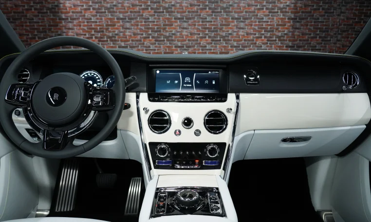 Buy Rolls Royce Cullinan Silver in Dubai