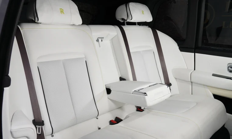 Buy Rolls Royce Cullinan Silver Super Car in UAE