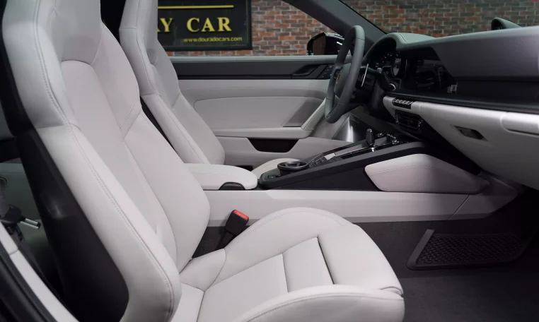 Buy Porsche 911 Carrera 4 GTS in UAE