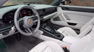 Buy Porsche 911 Carrera 4 GTS Super Car in Dubai