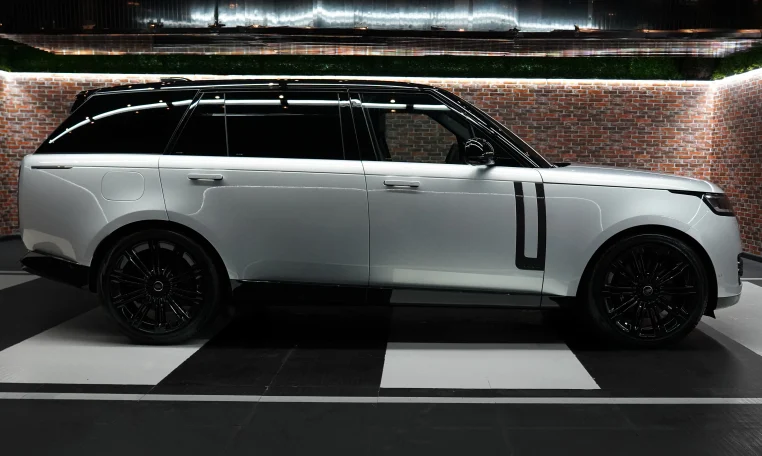 Range Rover Autobiography Long Wheelbase Exotic Car seller Dubai