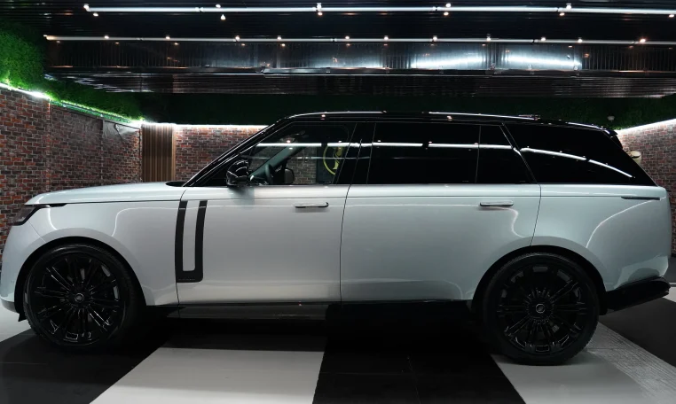 Range Rover Autobiography Long Wheelbase Exotic Car seller