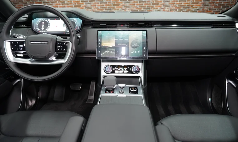 Range Rover Autobiography Long Wheelbase for sale in Dubai UAE