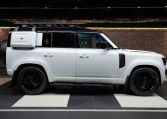 Land Rover Defender 110 P400 SE in White Luxury car