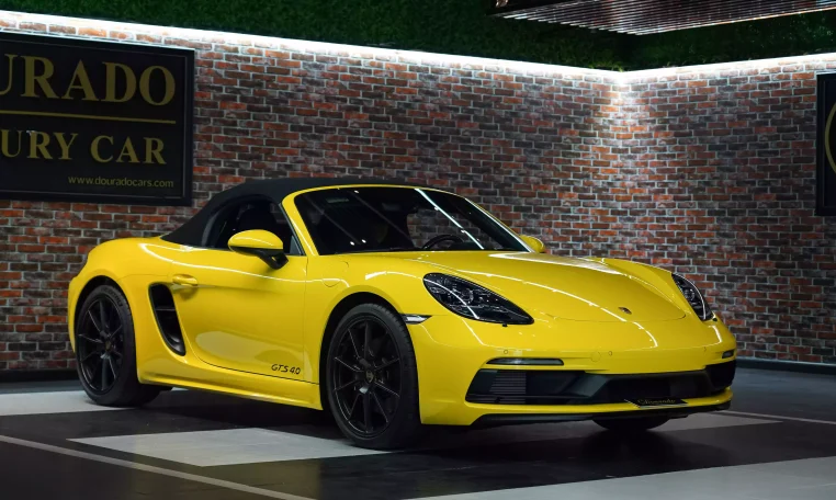 Porsche Luxury car for sale in UAE