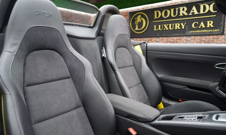 Buy Porsche 718 Boxter GTS Super Car in Dubai