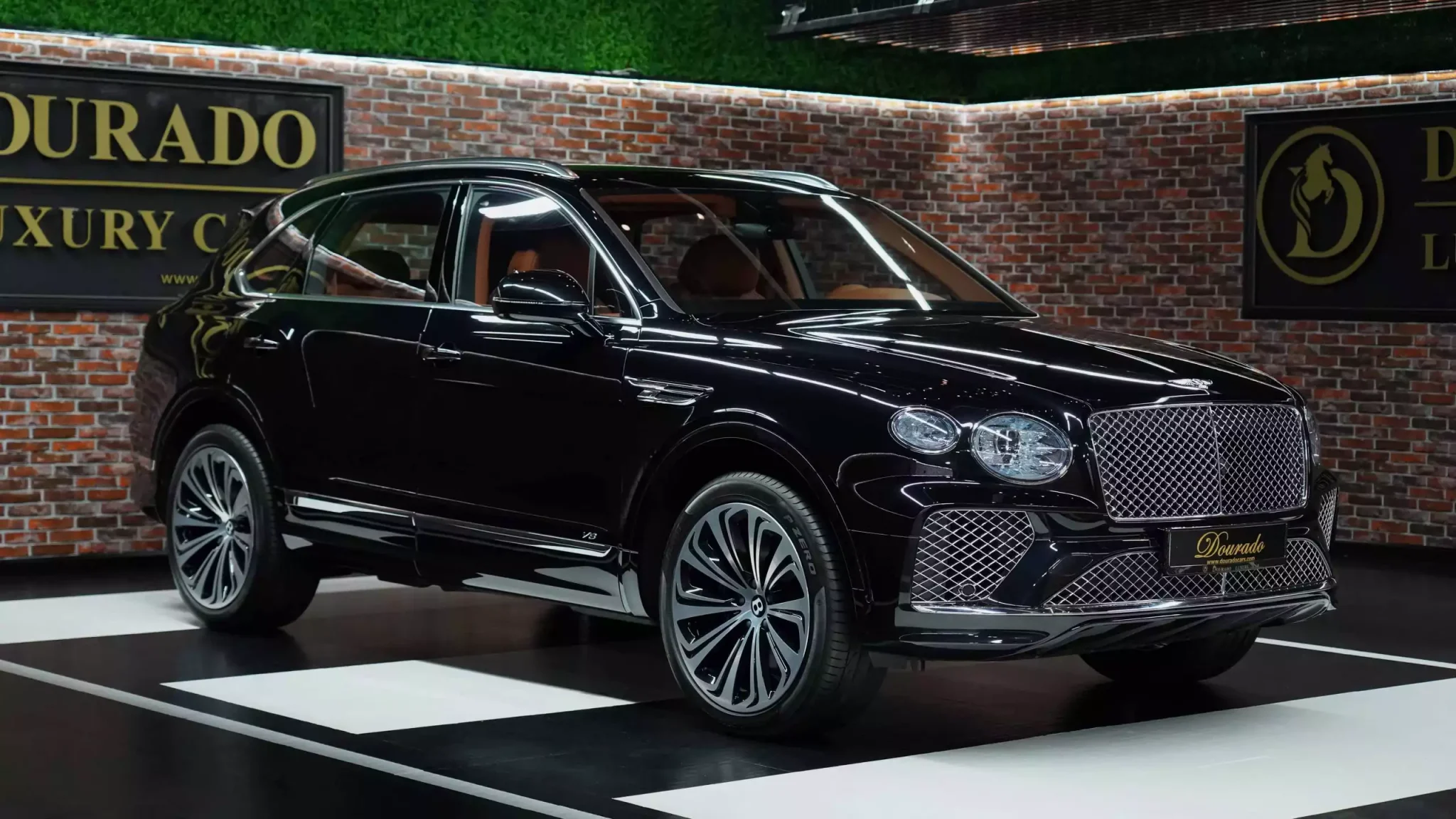 Buy Bentley Bentayga Luxury car for sale