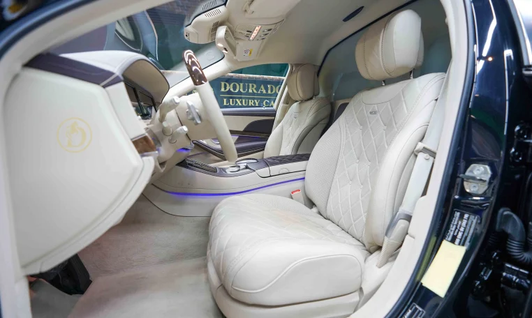 Mercedes S600 Maybach Pullman