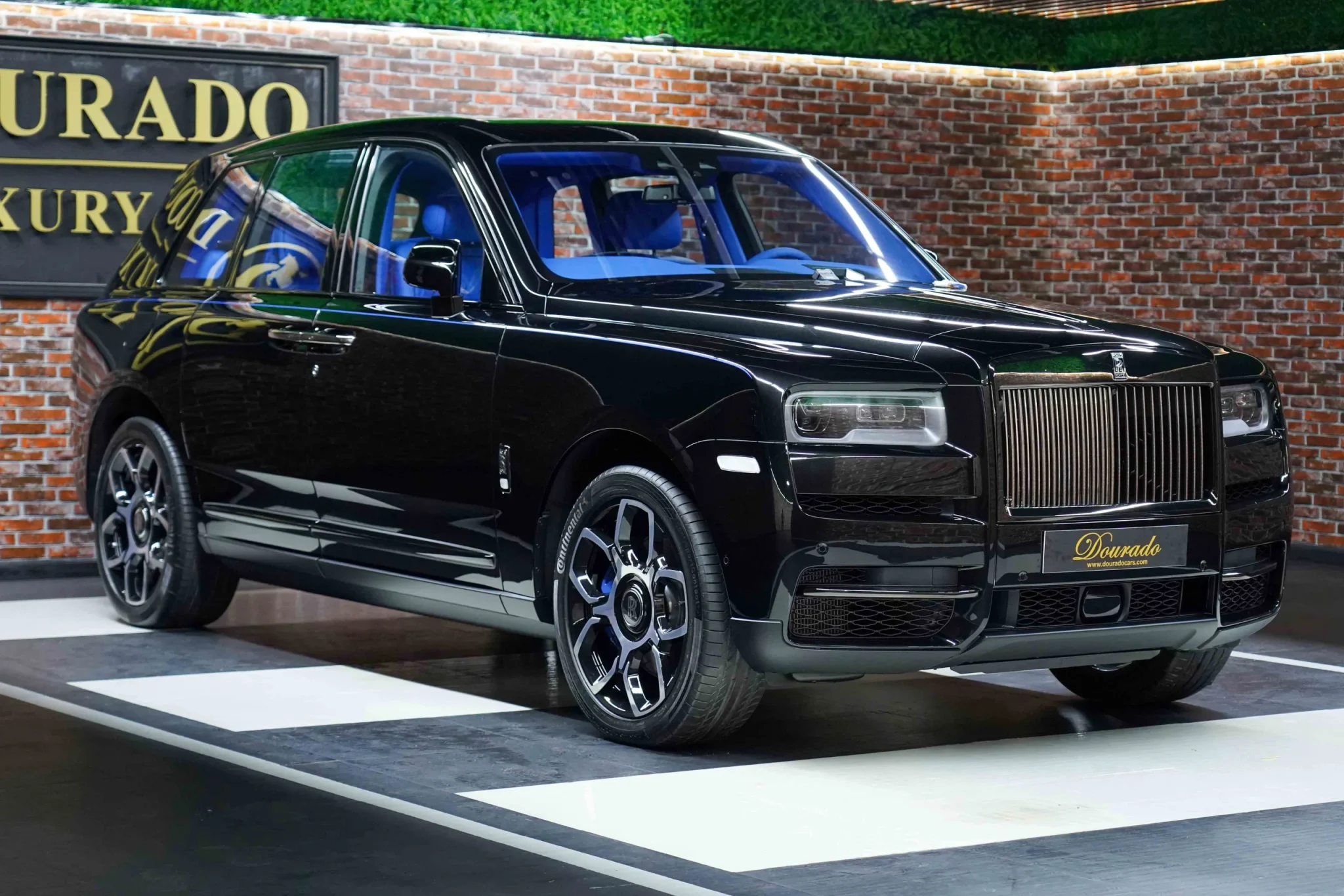 Rolls Royce Cullinan for Sale