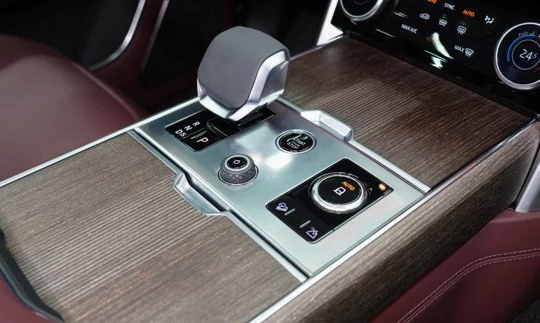 Buy Range Rover Autobiography P530 Luxury Car in Dubai