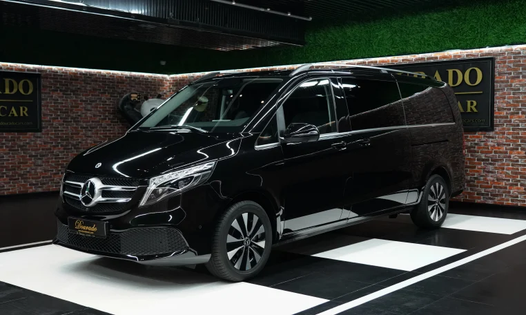 Mercedes-Benz V250 Diesel (LWB) 4MATIC for Sale in Dubai UAE