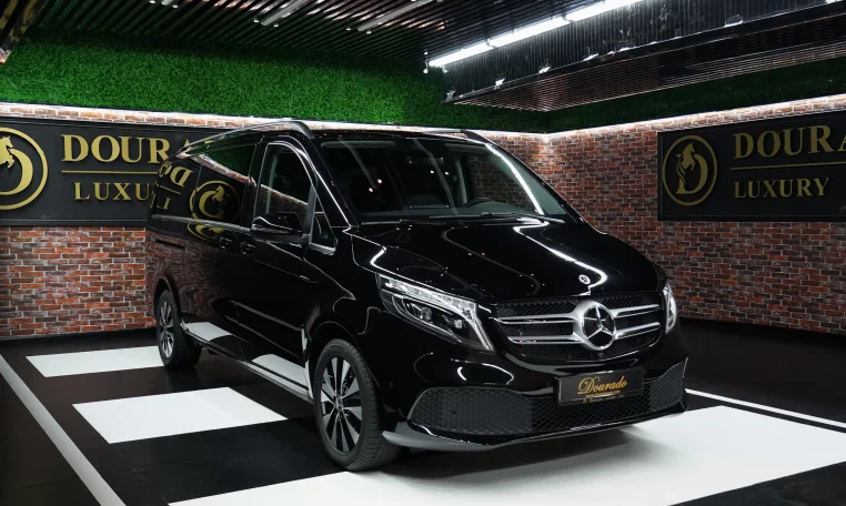 Mercedes-Benz V250 Diesel (LWB) 4MATIC Car for Sale in UAE