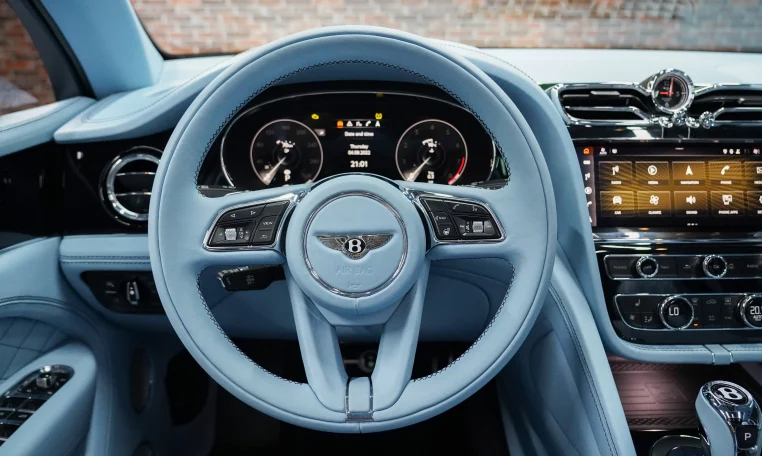 Buy Bentley Bentayga in Jetstream Blue