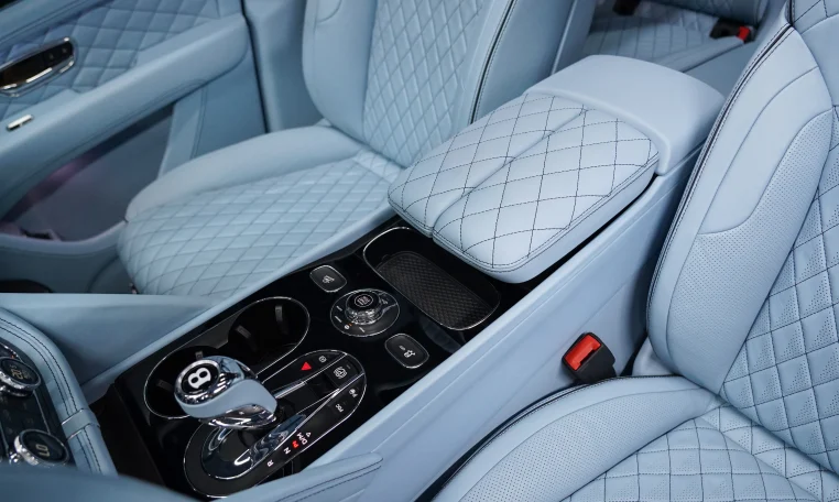 Bentley Bentayga in Jetstream Blue for sale in UAE