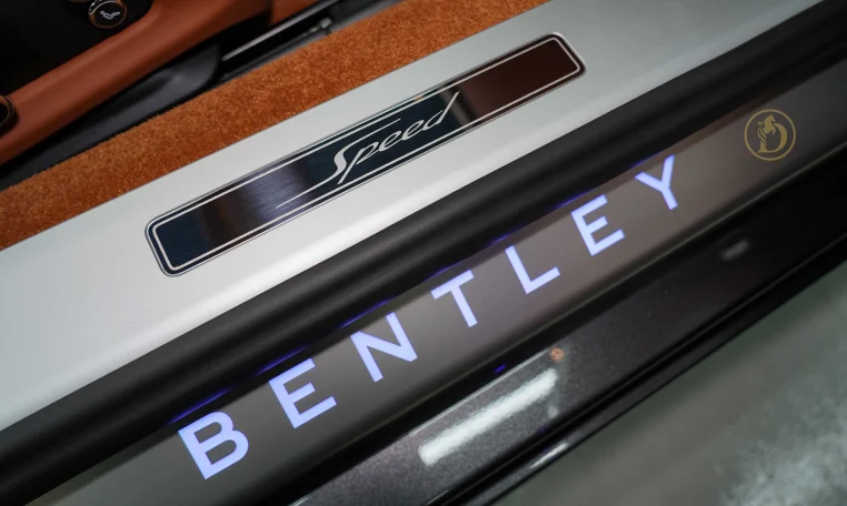 Bentley GTC Speed 6.0L W12 in Grey Luxury Car for sale in Dubai