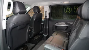 Buy Mercedes-Benz V250 Diesel (LWB) 4MATIC in UAE